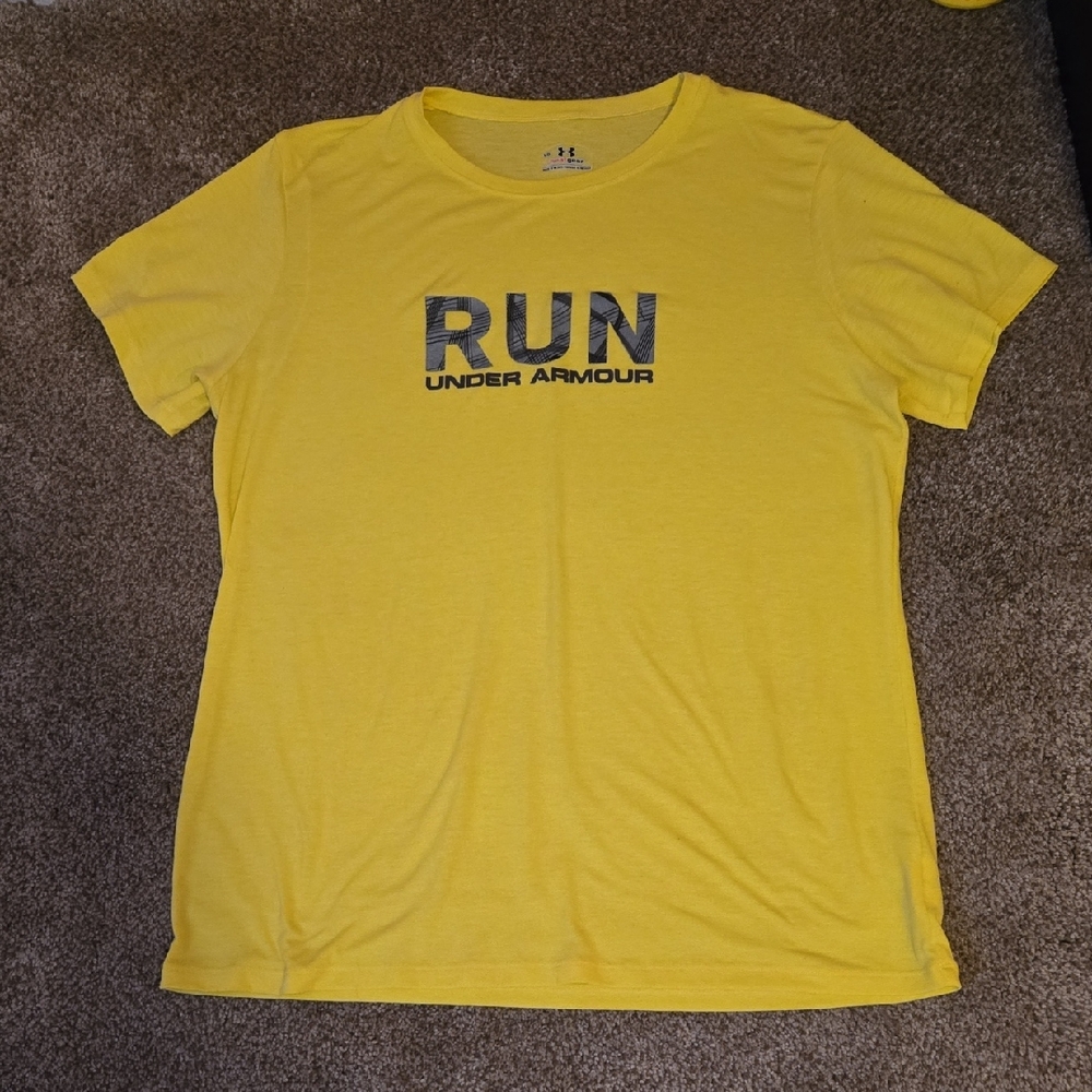 Under Armour Yellow Short Sleeve Tee